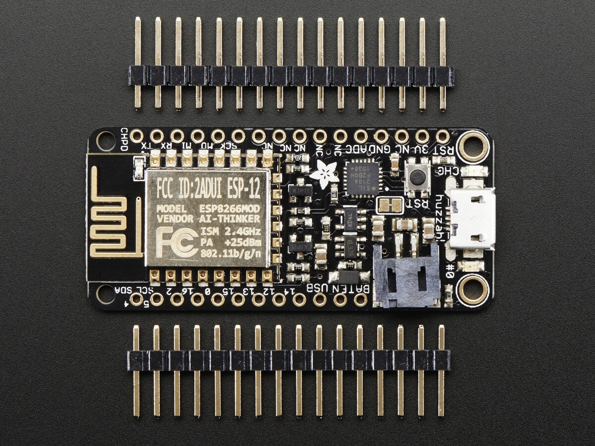 Adafruit Wireless Feather HUZZAH med ESP8266 WiFi - lodning påkrævet 2821