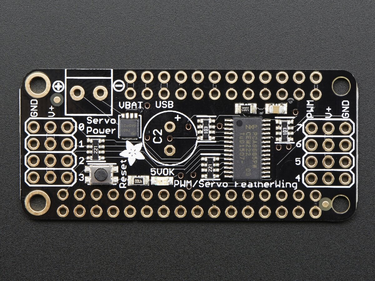 Adafruit 8-Kanal PWM eller Servopilot Add-on til alle Feather-kort 2928