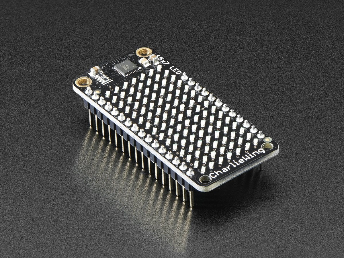 Adafruit 15x7 CharliePlex LED Matrix Display FeatherWing Gul 3135