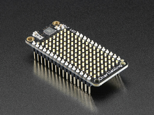 (Stopperet) Adafruit 15x7 CharliePlex LED Matrix FeatherWing Varm Hvid 3163