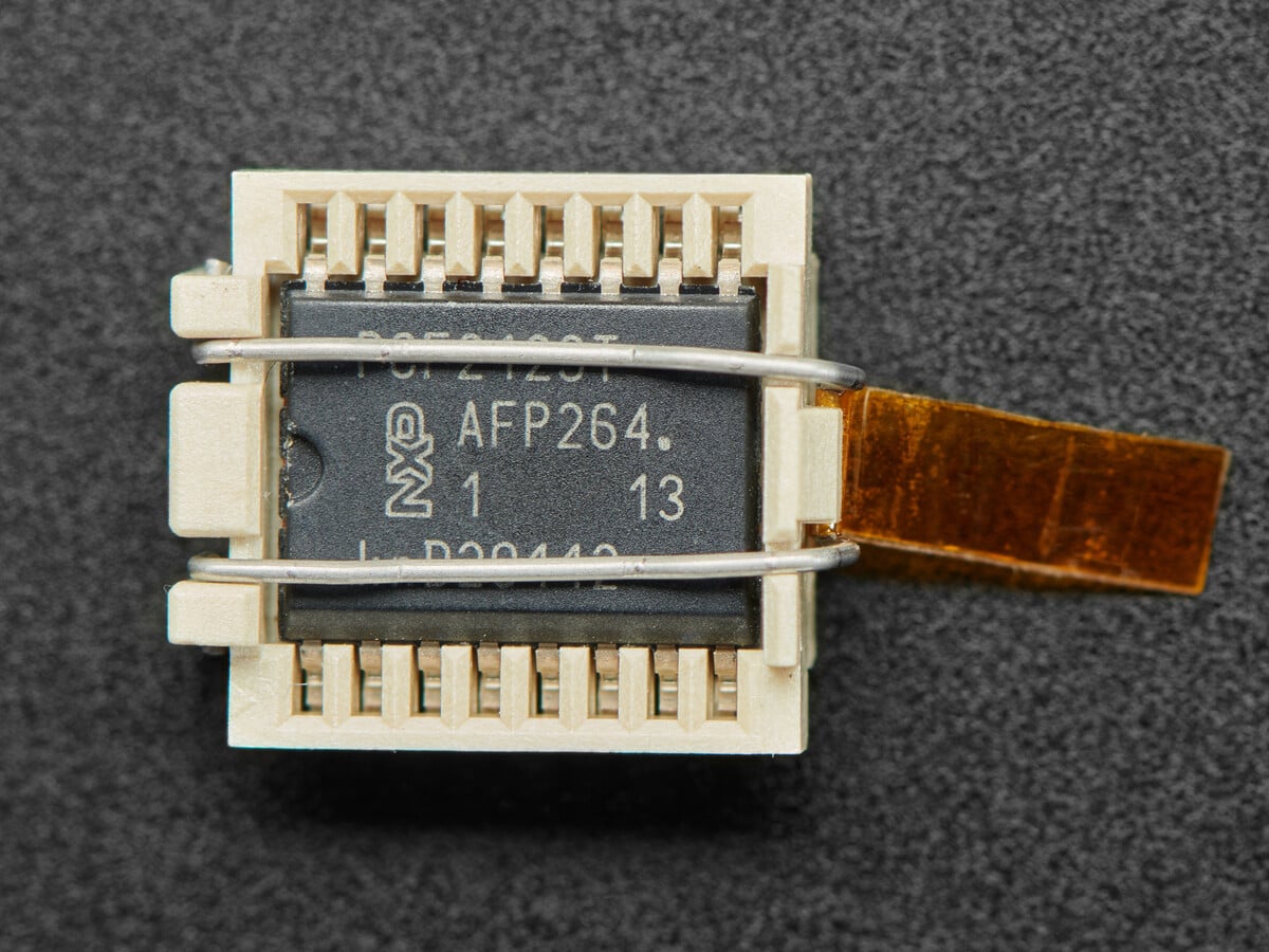 Adafruit SMT Socket - Wide SOIC-16 (300mil)