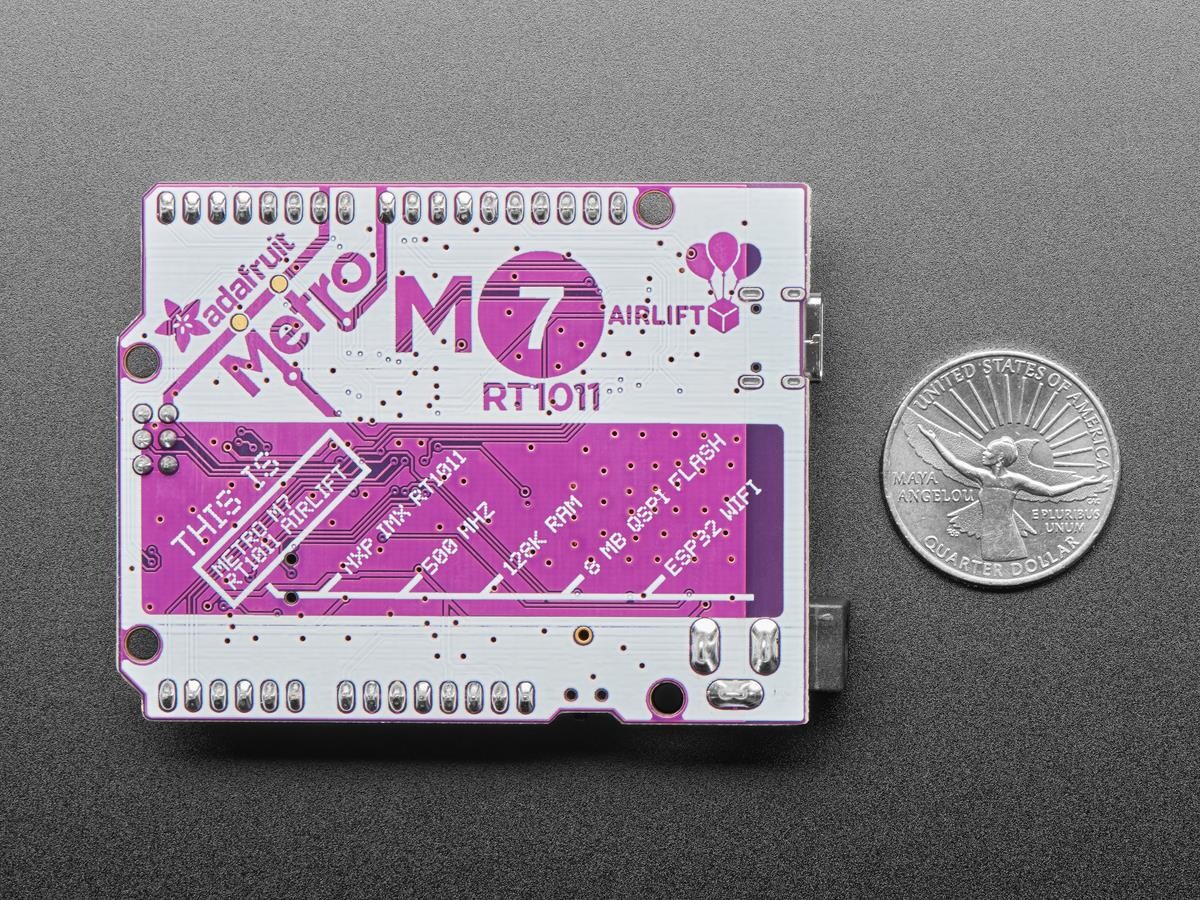 Adafruit Metro M7 med AirLift WiFi Co-Processor featuring NXP iMX RT1011 Mikrocontroller 4950