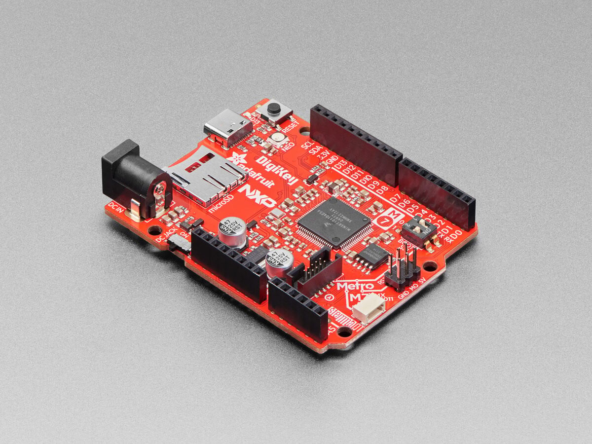 Adafruit Metro M7 med microSD featuring NXP iMX RT1011 5600