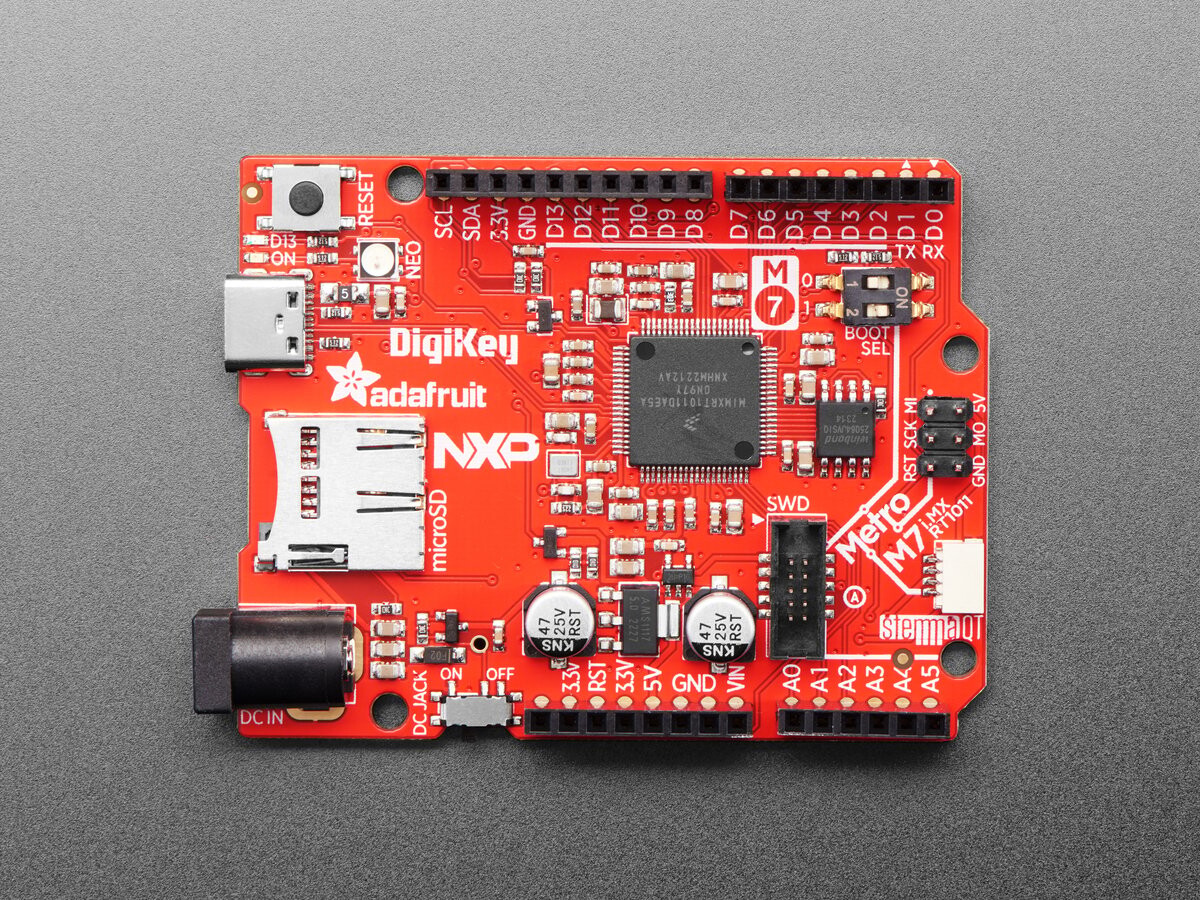 Adafruit Metro M7 med microSD featuring NXP iMX RT1011 5600