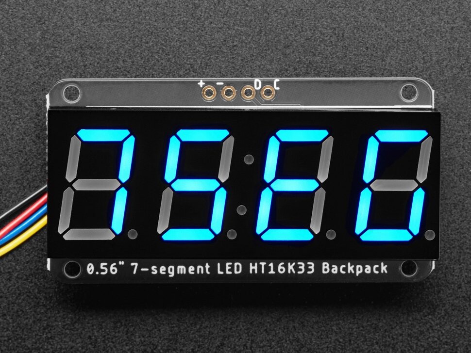 Adafruit Samlet 0,56 tommer 4-cifret 7-segment display blå med I2C backpack STEMMA QT 5601