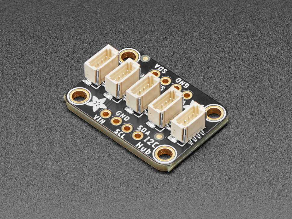 Adafruit Qwiic Stemma QT 5-port hub med JST SH 1mm stik, artikelnummer 5625