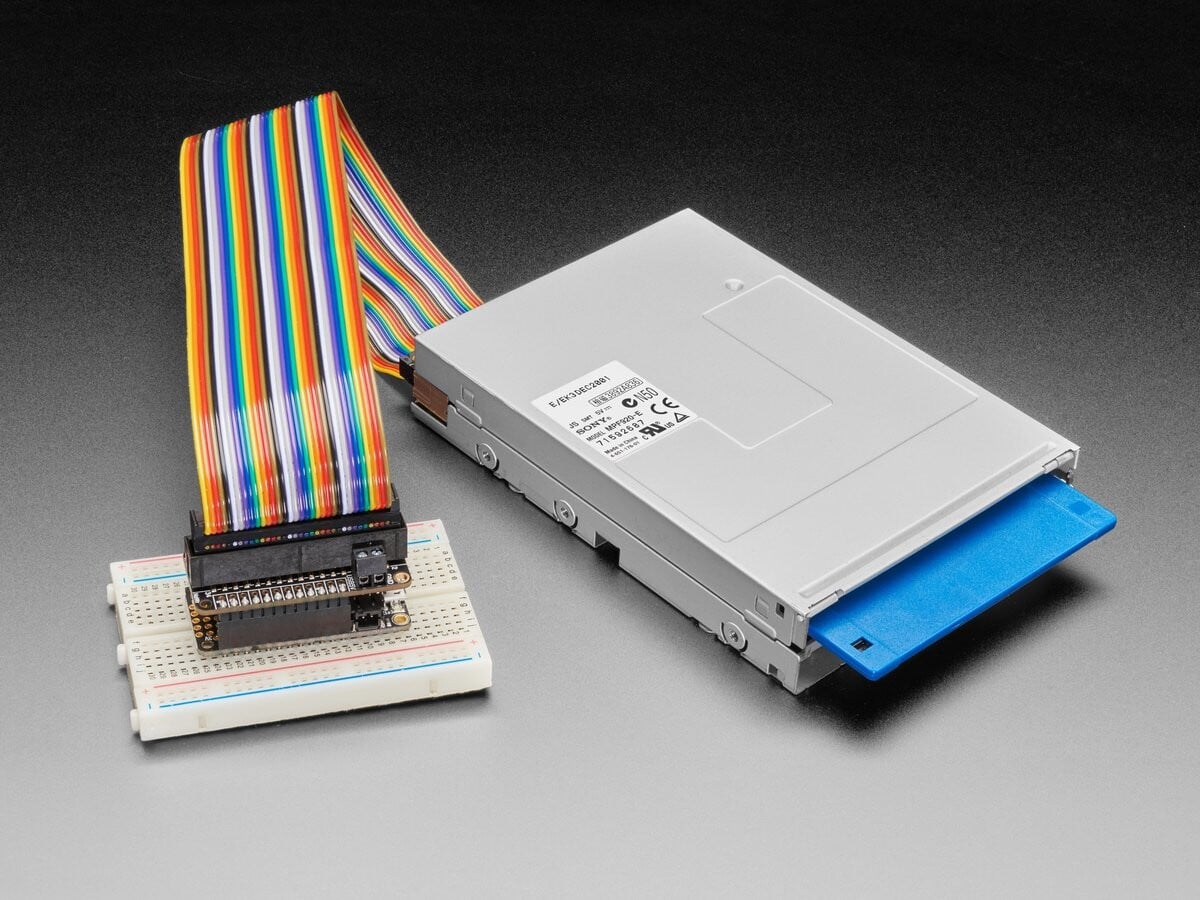 Adafruit Floppy FeatherWing med 34-stifts IDC-stik til floppy-drev 5679