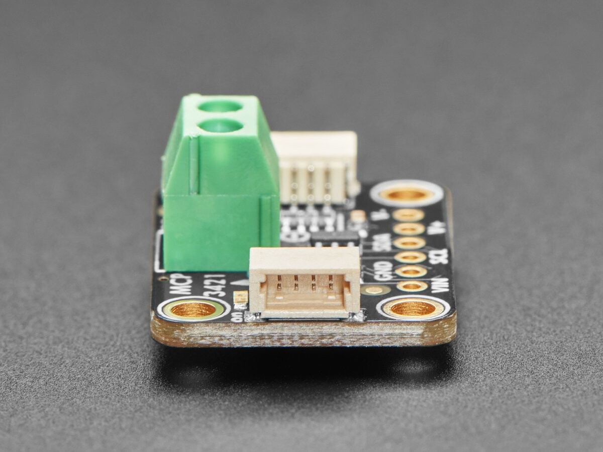 Adafruit MCP3421 18-bit ADC STEMMA QT Qwiic 5870