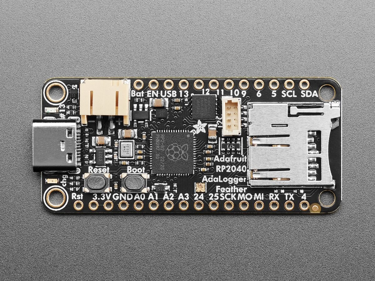 Adafruit Feather RP2040 Adalogger 8MB Flash med microSD-kort STEMMA QT Qwiic 5980
