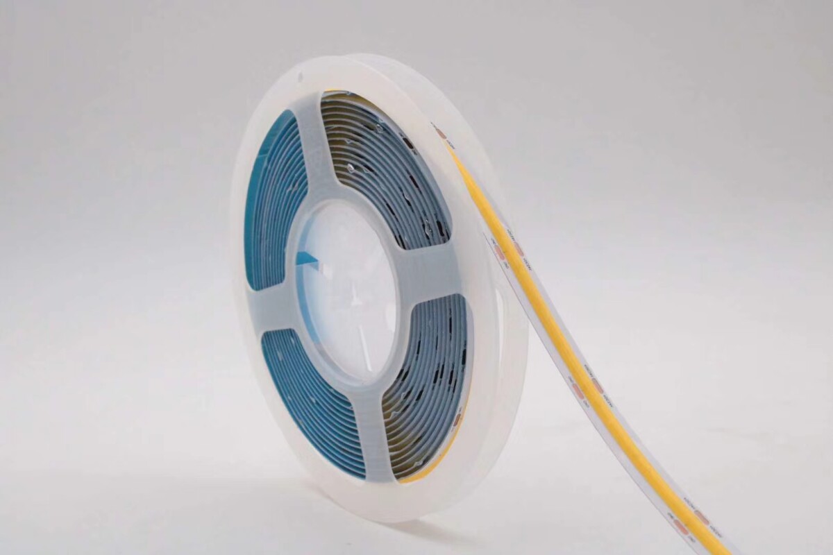 5m COB LED Strip Light Varmhvid 3000K 24V DC 480 Leds/Meter IP20 Indendørs