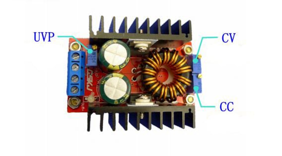 DC-DC 10V-35V til 1V-35V 80W Automatisk trin ned/op spændingsregulator strømforsyning modul