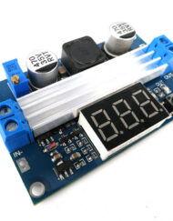 DC-DC Step-up spændingsregulator 100W 3-35V til 3,5V-35V med LED-voltmeter power modul
