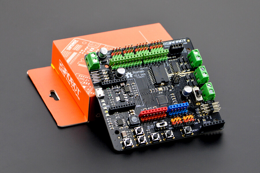 DFRobot Romeo V2 Kompatibel med Arduino Leonardo med motorstyring