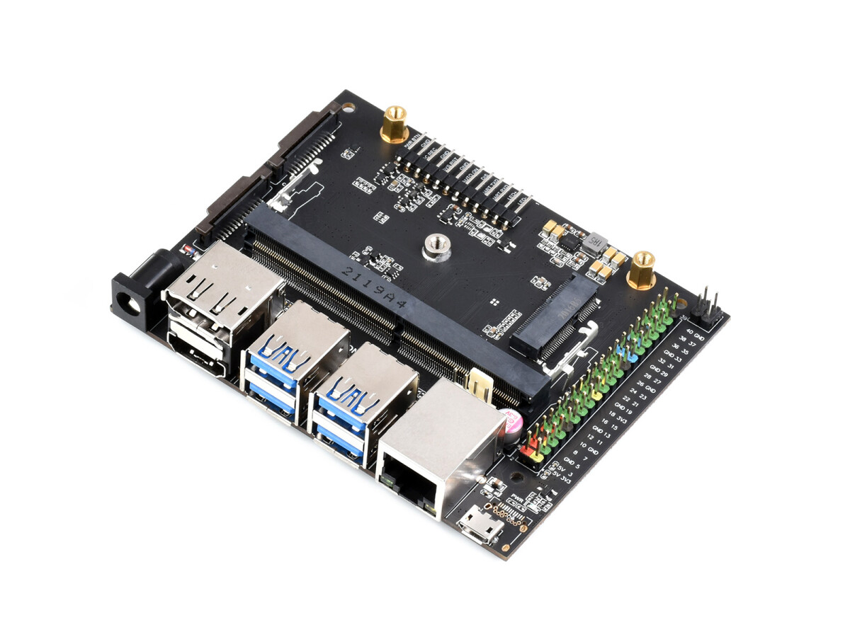 WaveShare Jetson Nano Dev Kit Carrier Board med Jetson Nano og køleplade