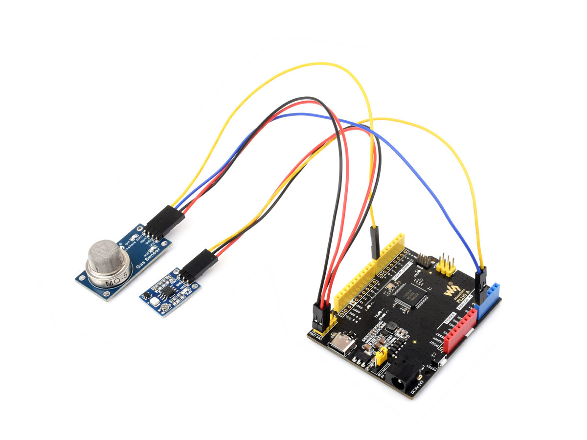 WaveShare R7FA4 PLUS A Udviklingskort (R7FA4M1AB3CFM) Kompatibel med Arduino UNO R4 Minima