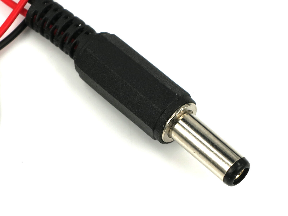 9V Batteriklemme med DC 5,5 x 2,1 mm stik